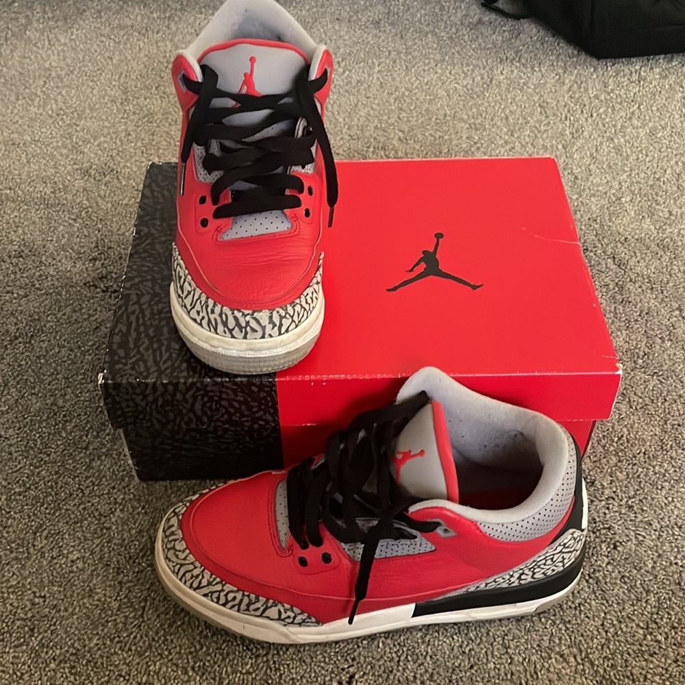 Air Jordan 3 Retro